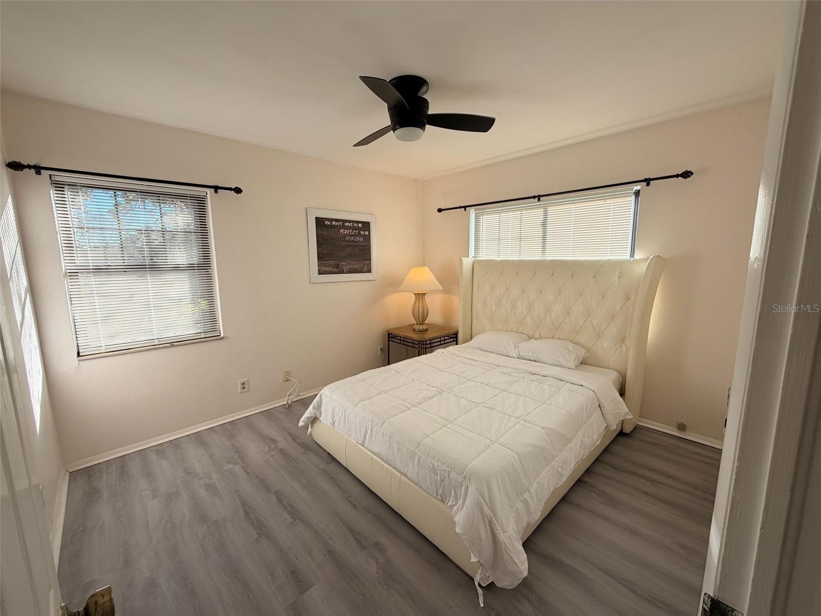 Image 5 of 12 For 830 47th Avenue N