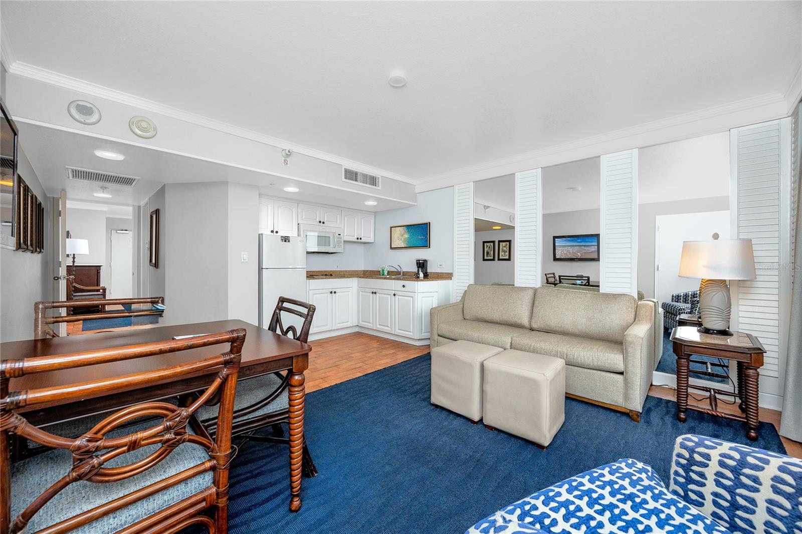 Image 16 of 64 For 5500 Gulf Boulevard 4246