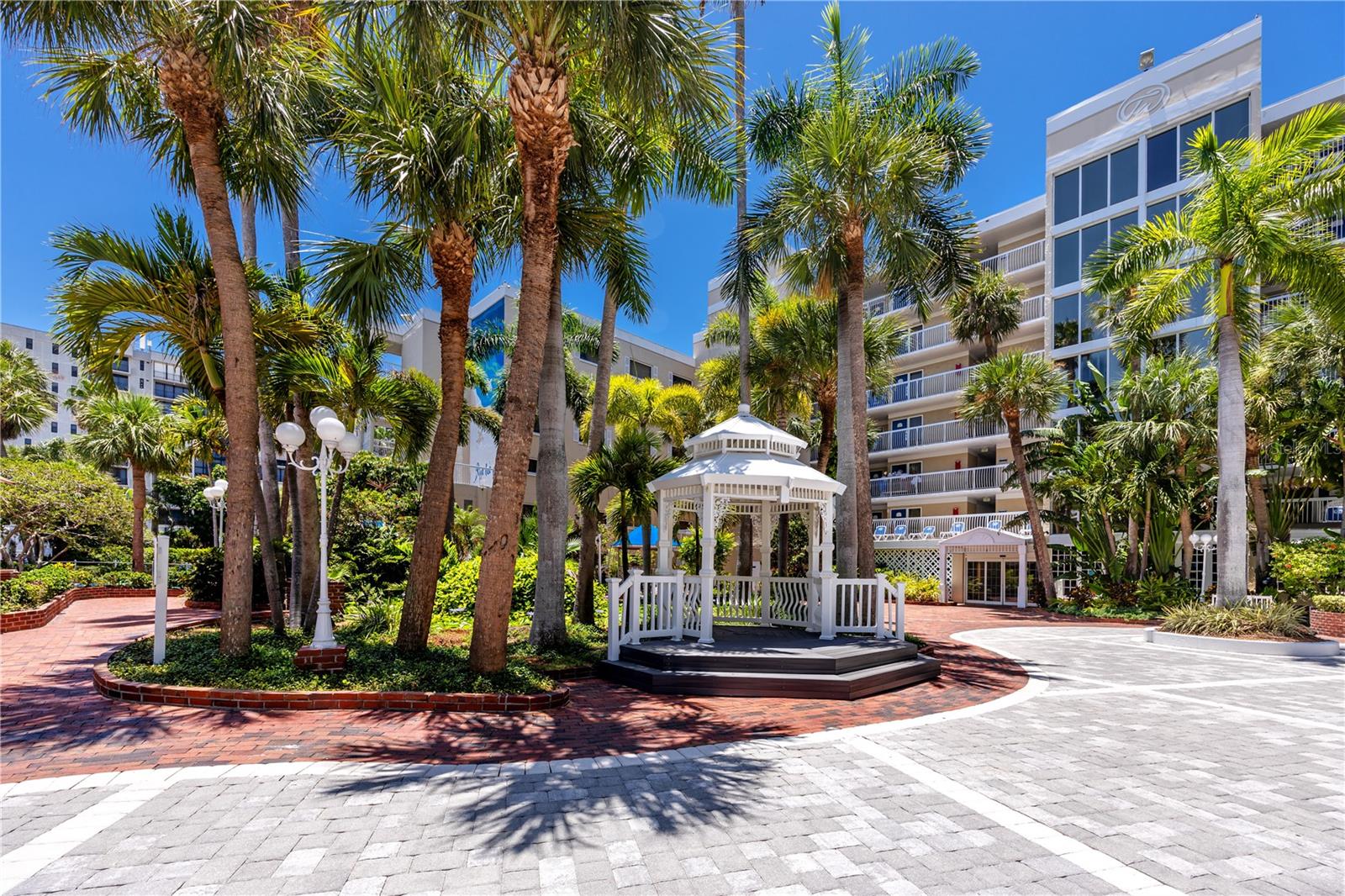 Image 36 of 64 For 5500 Gulf Boulevard 4246