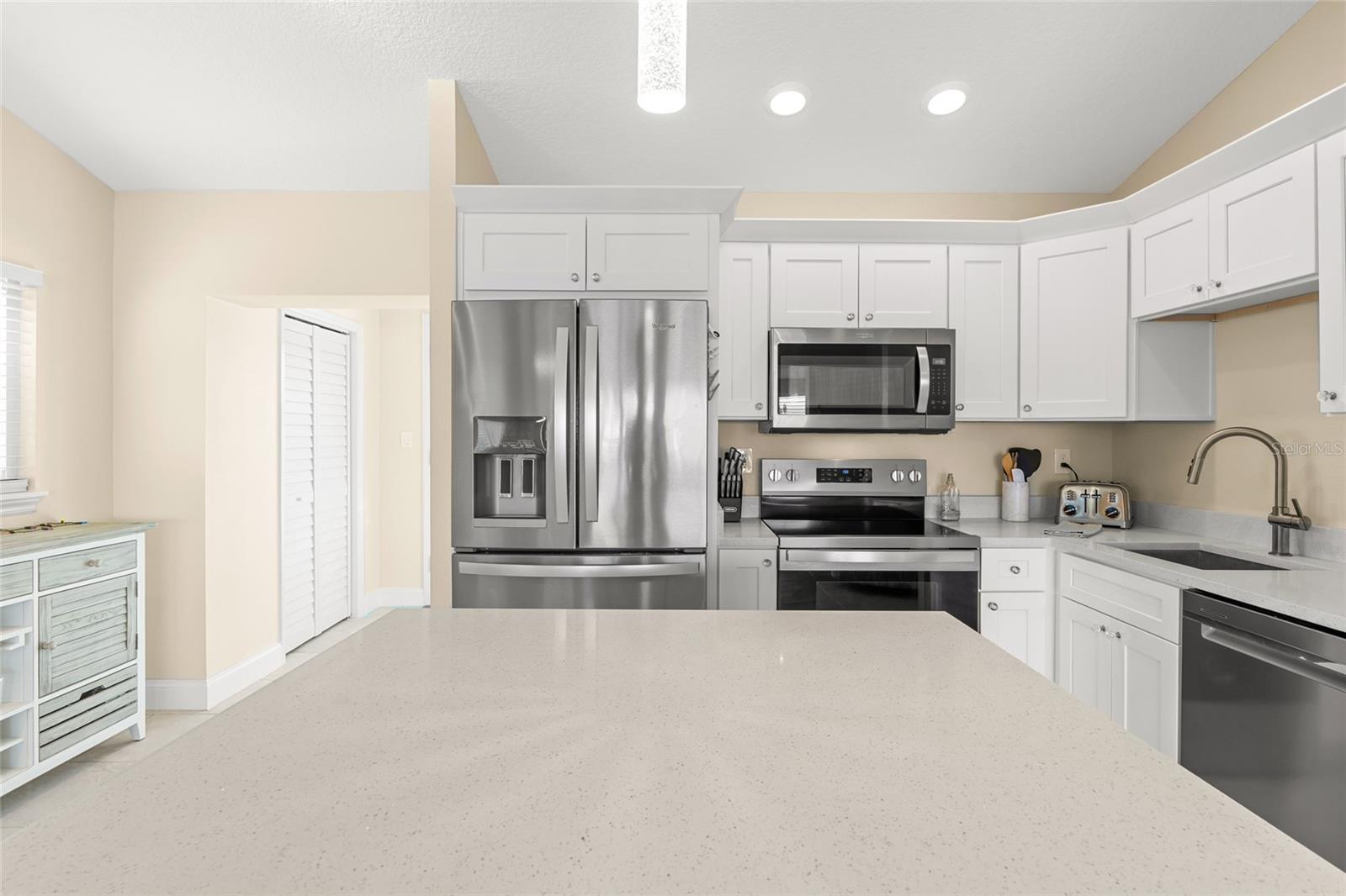 Image 11 of 39 For 14103 Parsley Drive