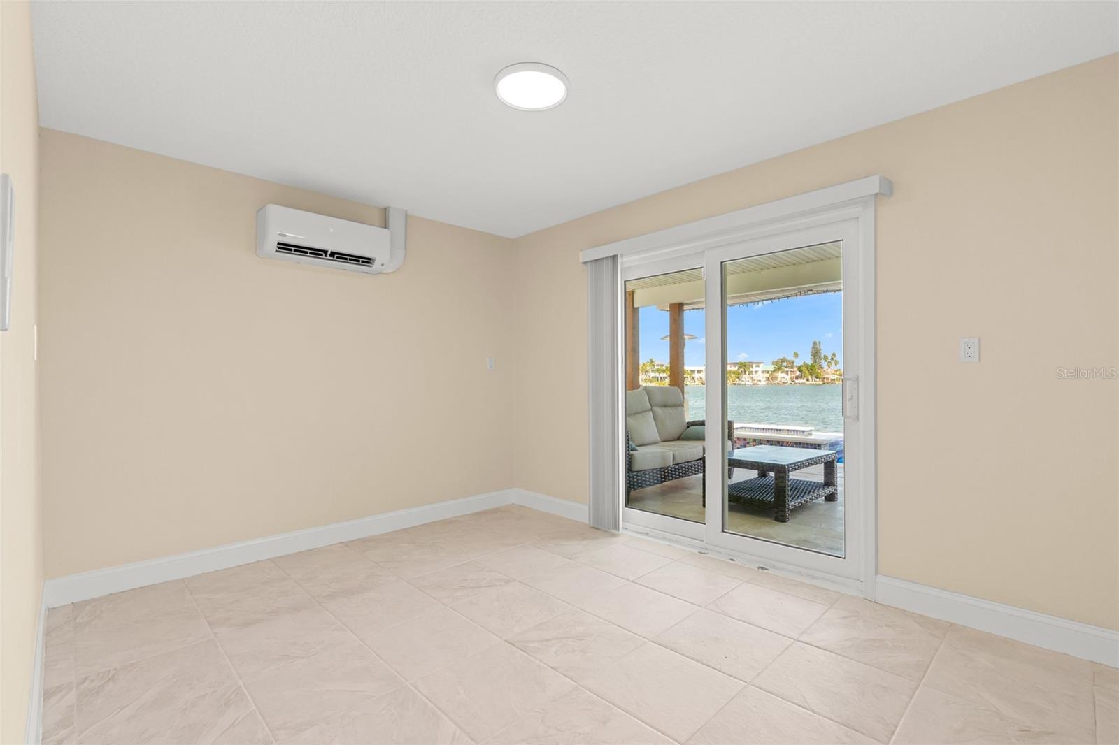 Image 20 of 39 For 14103 Parsley Drive