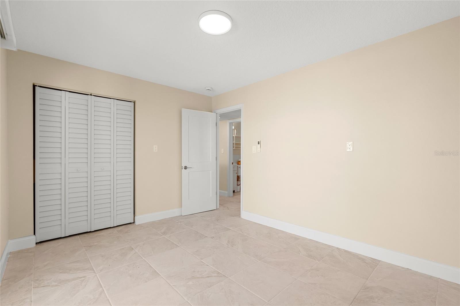 Image 21 of 39 For 14103 Parsley Drive