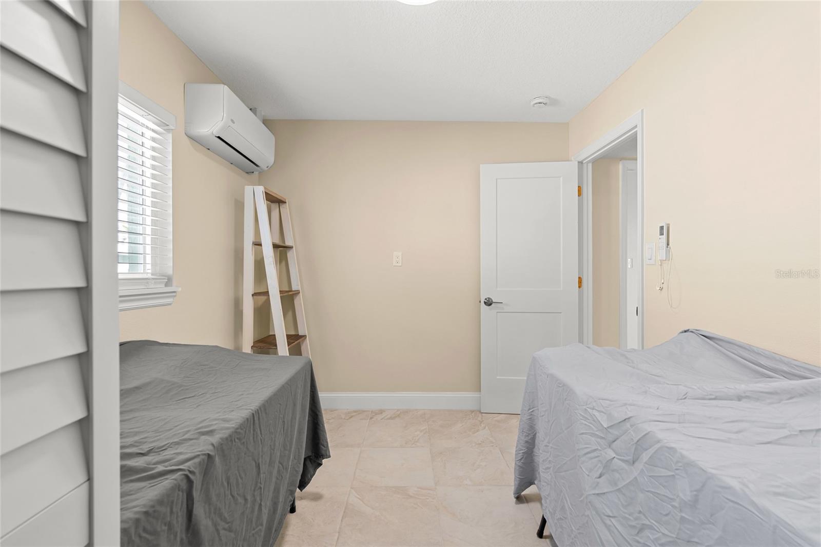 Image 24 of 39 For 14103 Parsley Drive