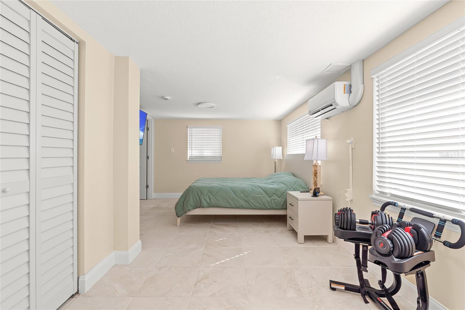 Image 29 of 39 For 14103 Parsley Drive