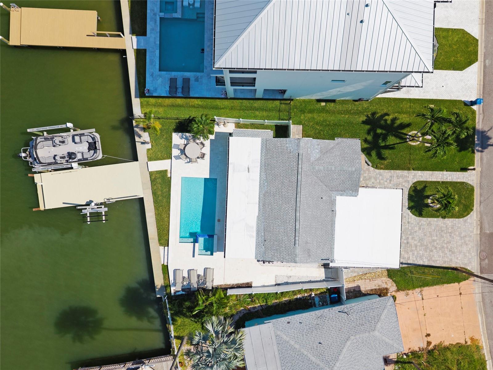 Image 4 of 39 For 14103 Parsley Drive