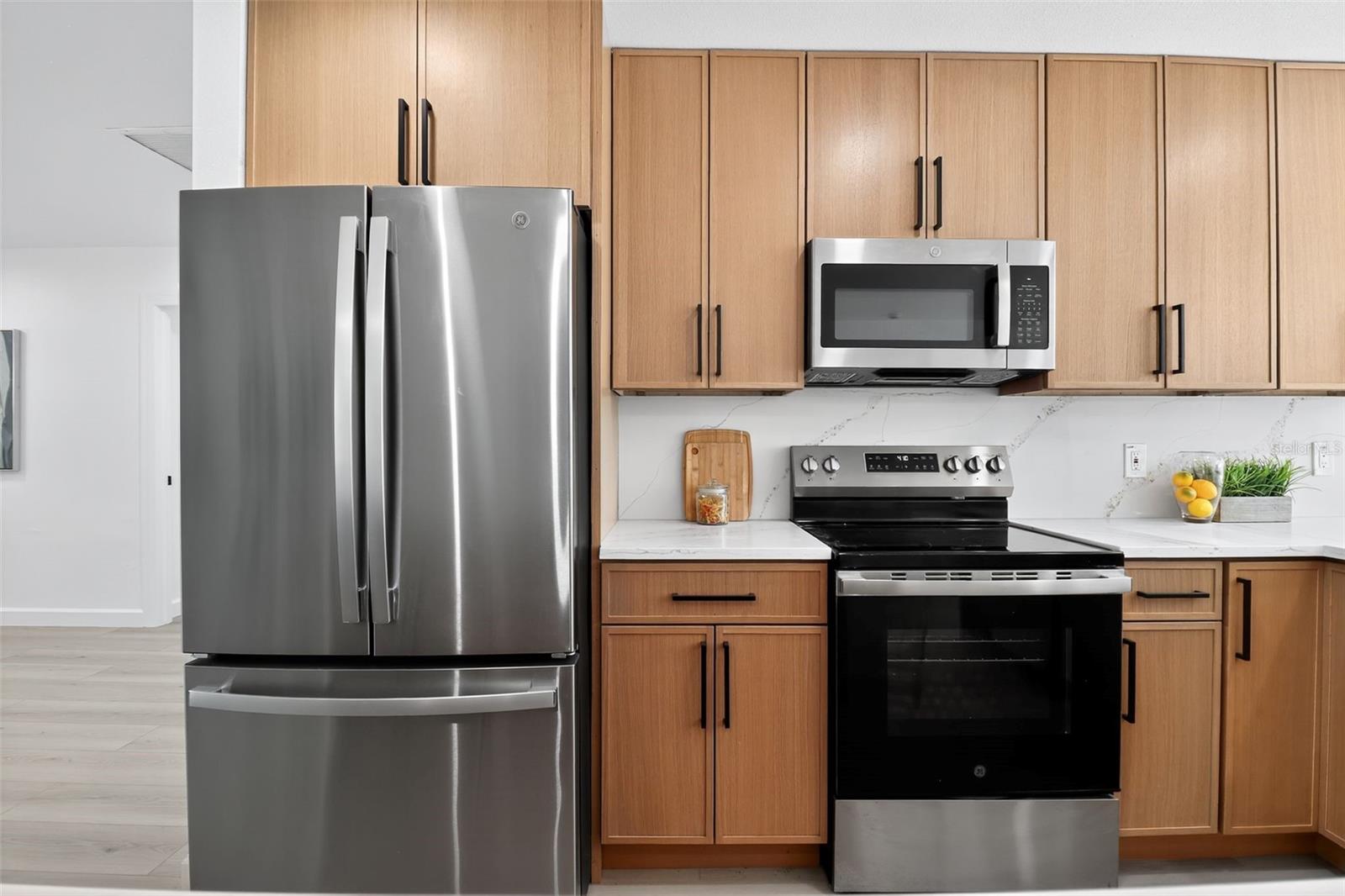 Image 10 of 30 For 4210 Palm Drive