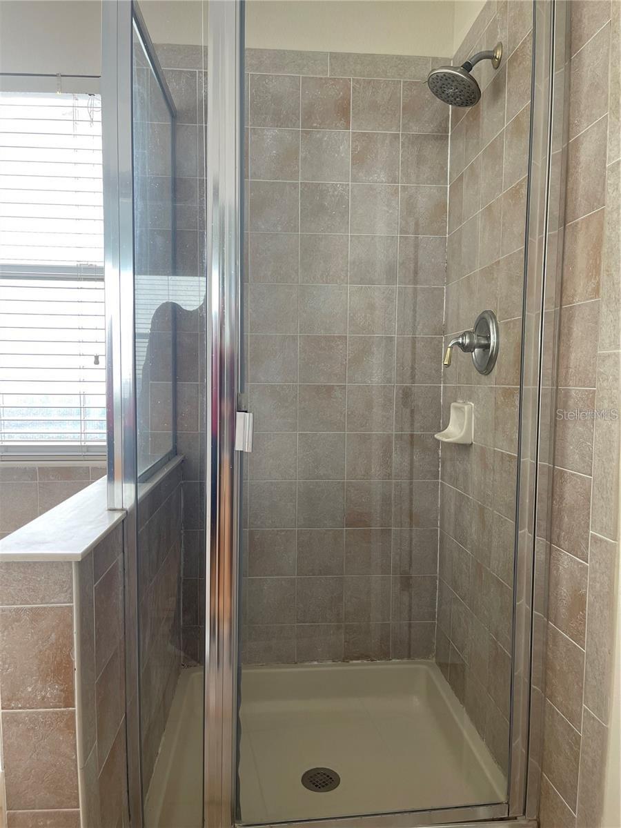 Image 4 of 6 For 9003 Grand Bayou Court