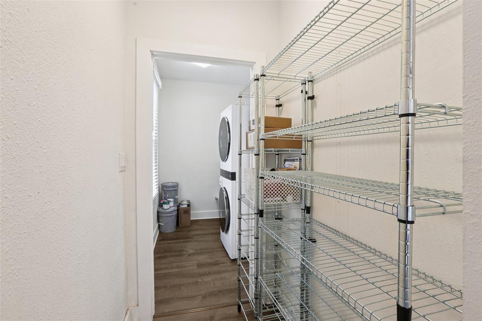 Image 22 of 43 For 1209 E 17th Ave Avenue