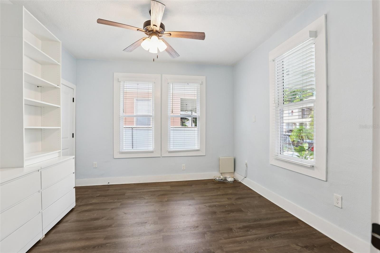 Image 23 of 43 For 1209 E 17th Ave Avenue