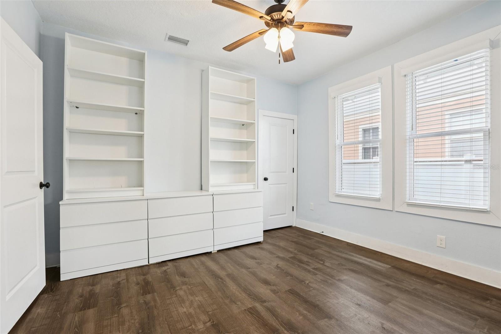 Image 24 of 43 For 1209 E 17th Ave Avenue