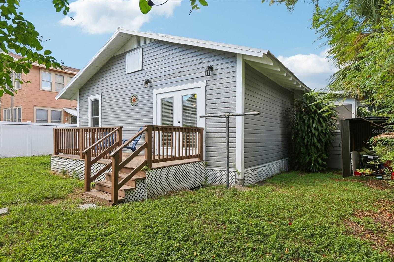 Image 37 of 43 For 1209 E 17th Ave Avenue