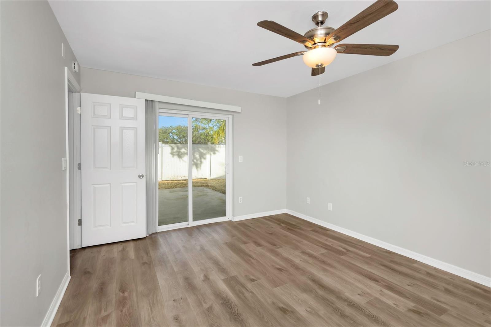 Image 11 of 23 For 224 Whisper Lake Road