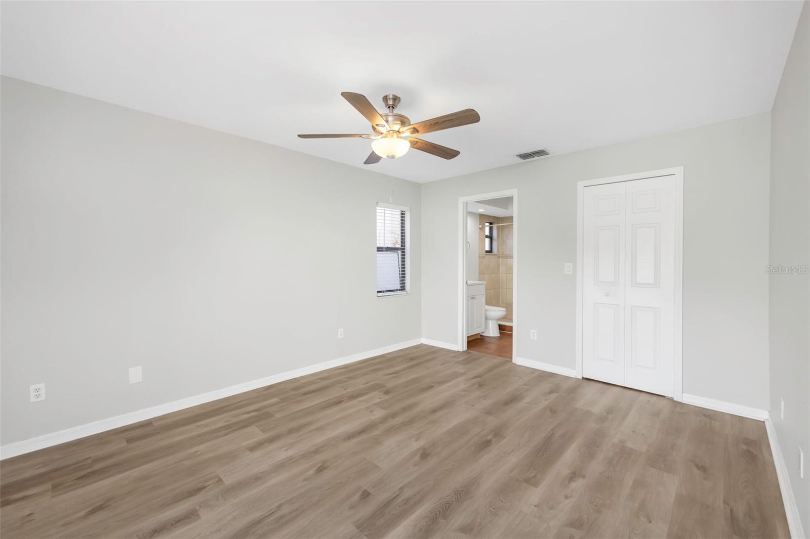 Image 12 of 23 For 224 Whisper Lake Road