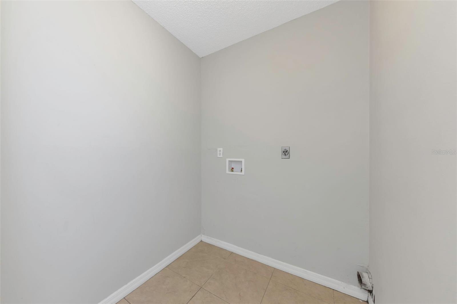 Image 20 of 23 For 224 Whisper Lake Road