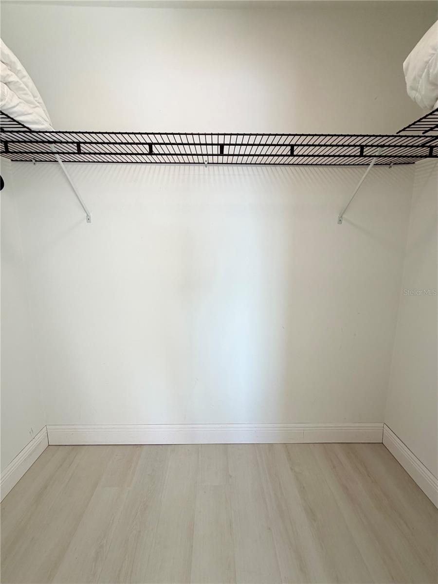 Listing photo id 14 for 29230 Bay Hollow Drive 3282