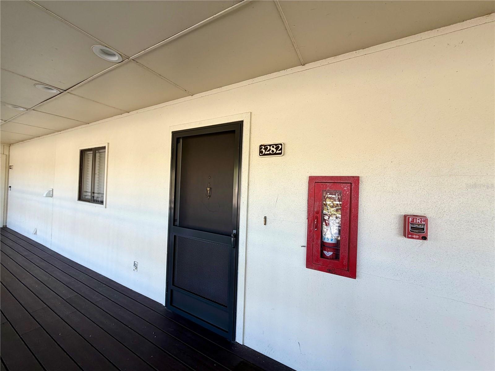 Listing photo id 0 for 29230 Bay Hollow Drive 3282