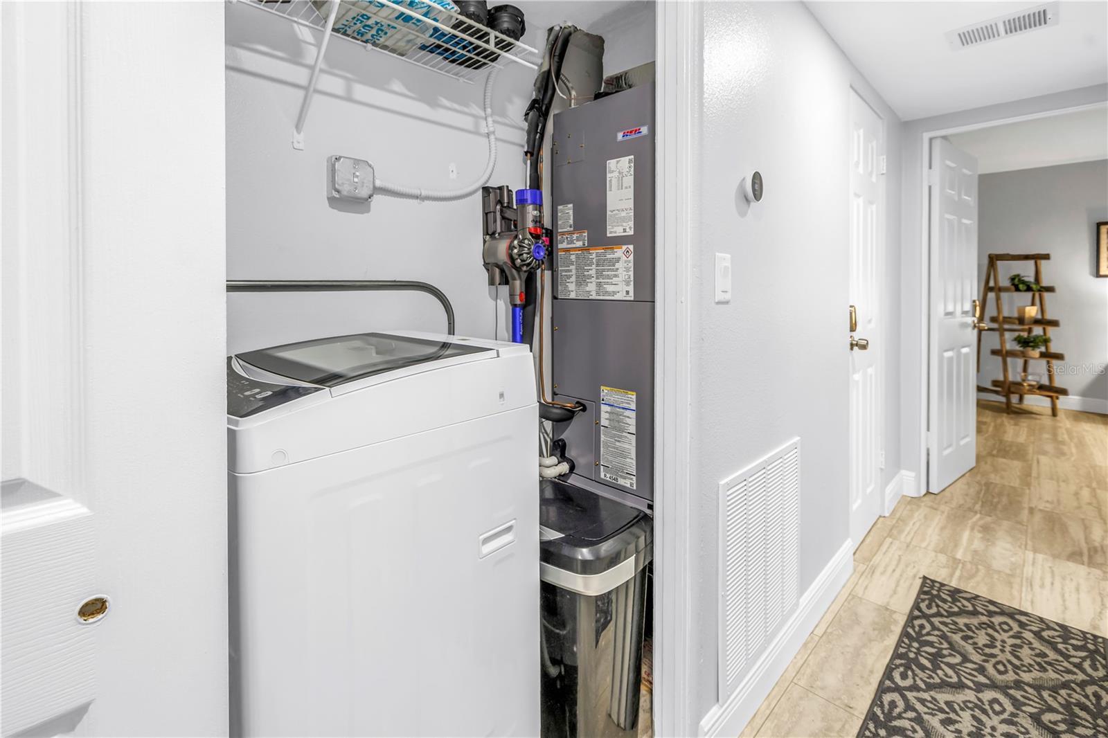 Image 19 of 27 For 224 6th Avenue N 7