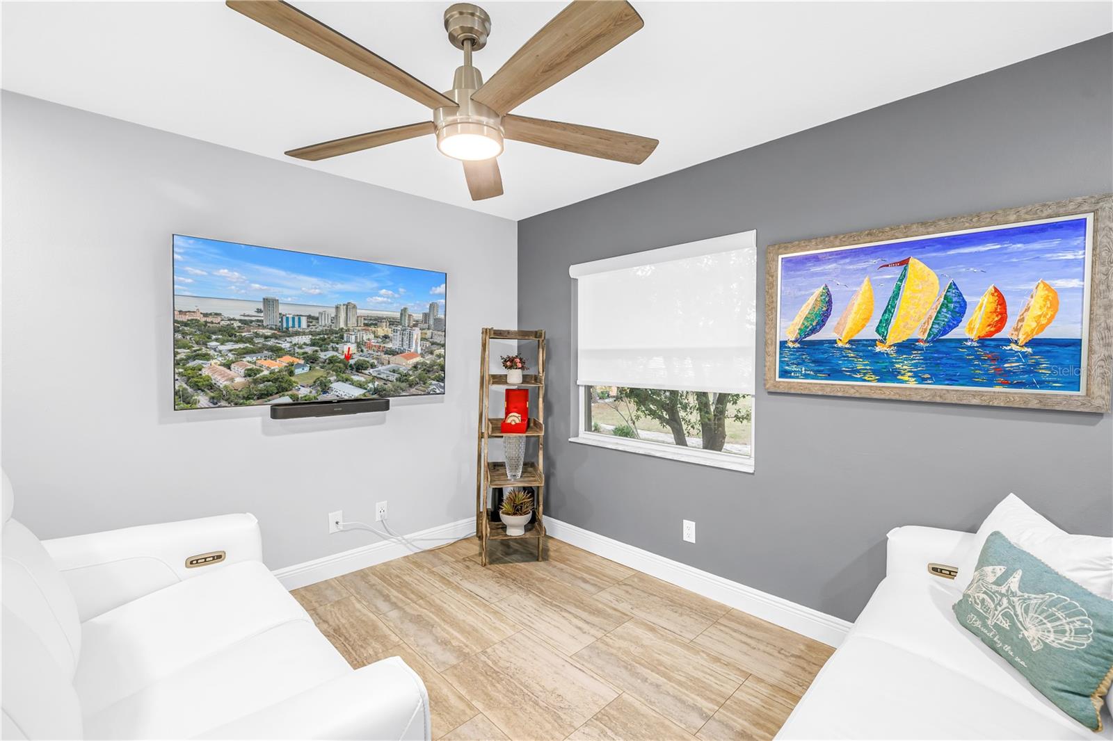 Image 5 of 27 For 224 6th Avenue N 7