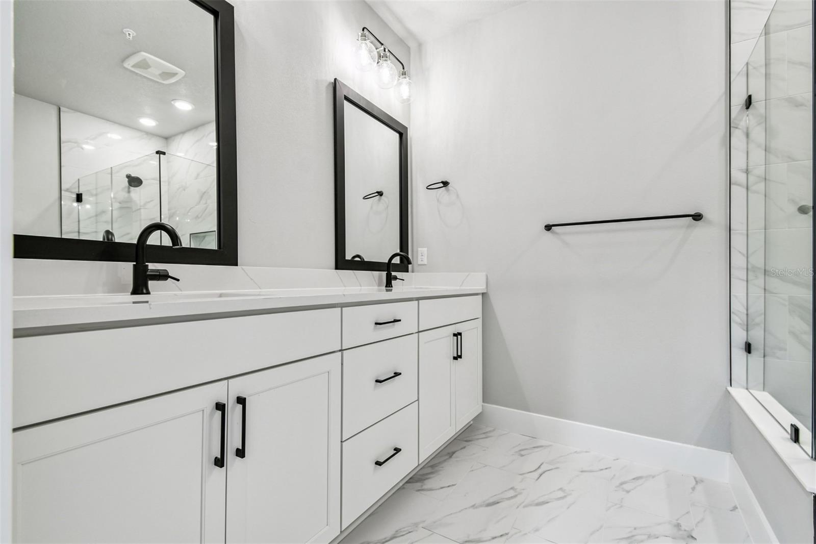 Image 24 of 44 For 3137 4th Terrace N