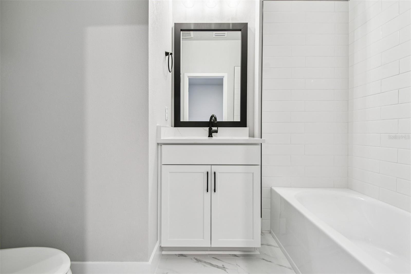 Image 29 of 44 For 3137 4th Terrace N