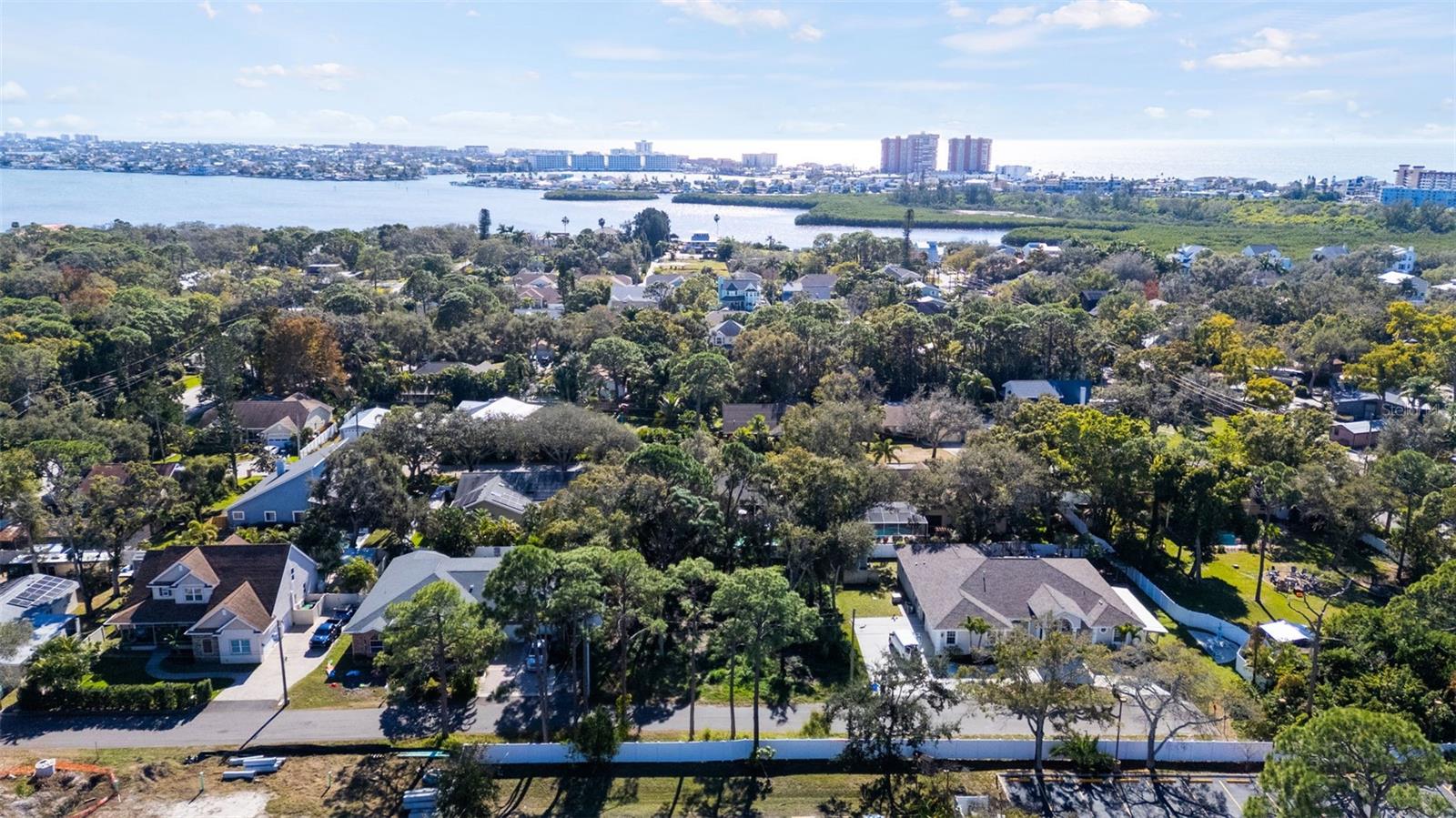 Image 6 of 13 For  77th Avenue 