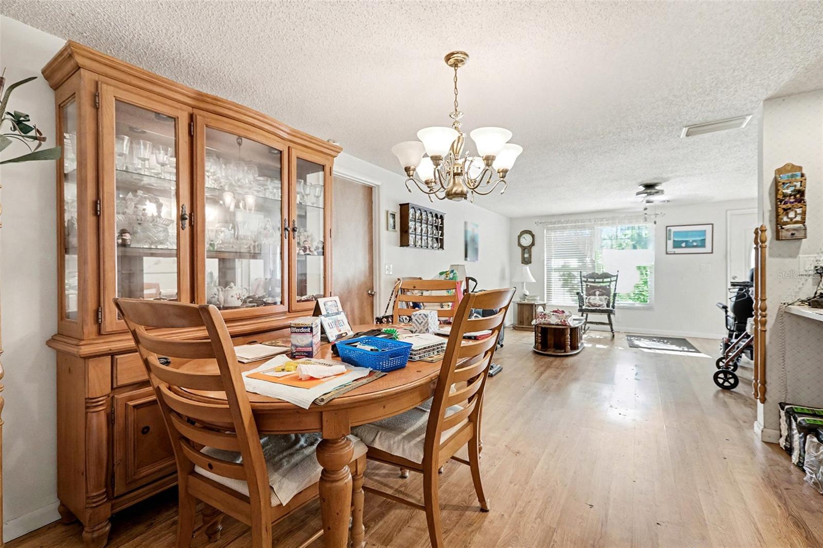 Image 11 of 38 For 4760 Seville Drive