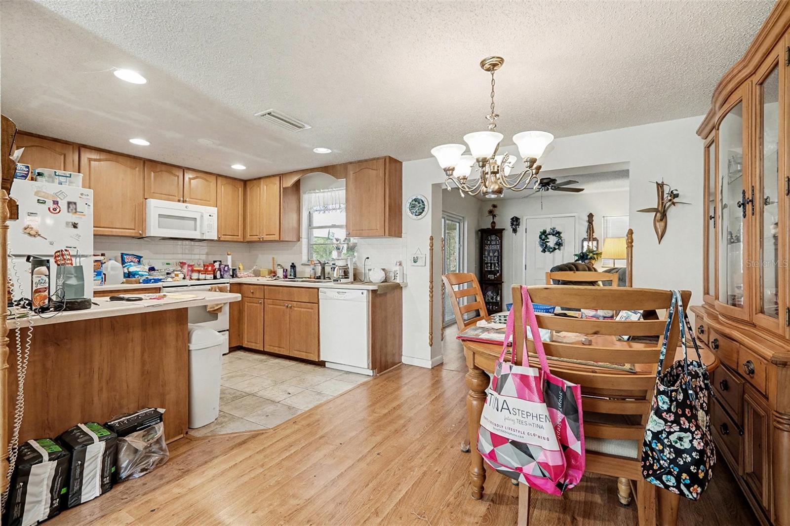 Image 13 of 38 For 4760 Seville Drive