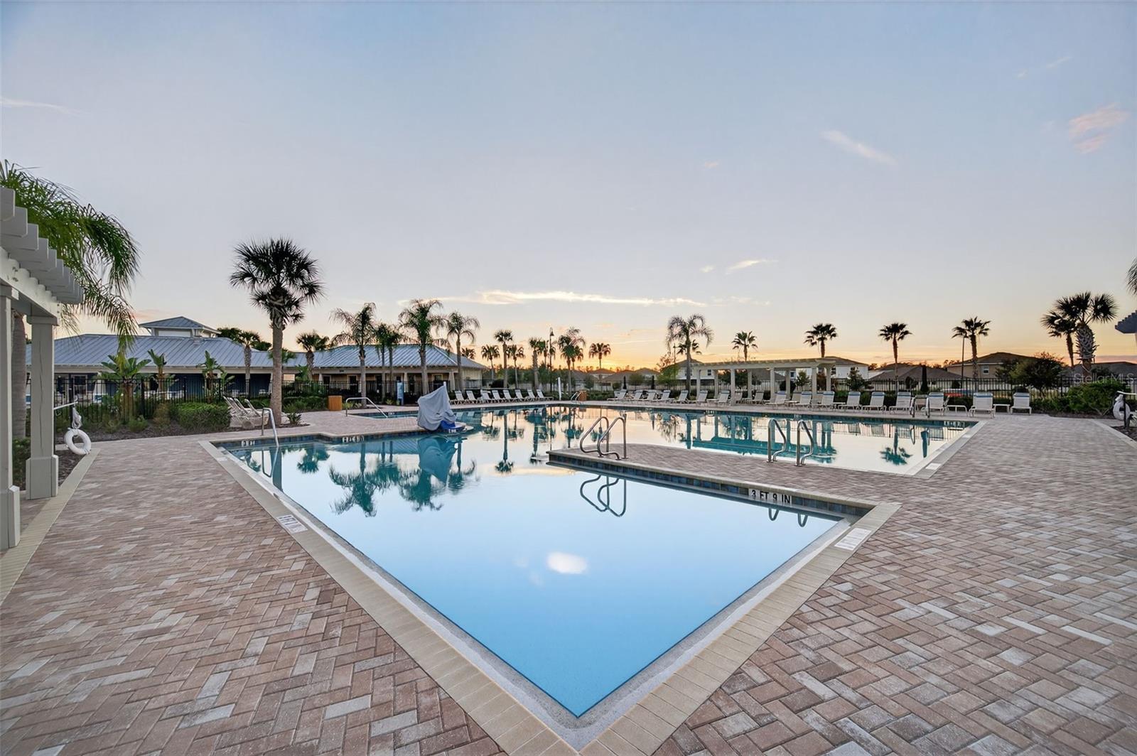 Image 43 of 55 For 2779 Suncoast Blend Drive