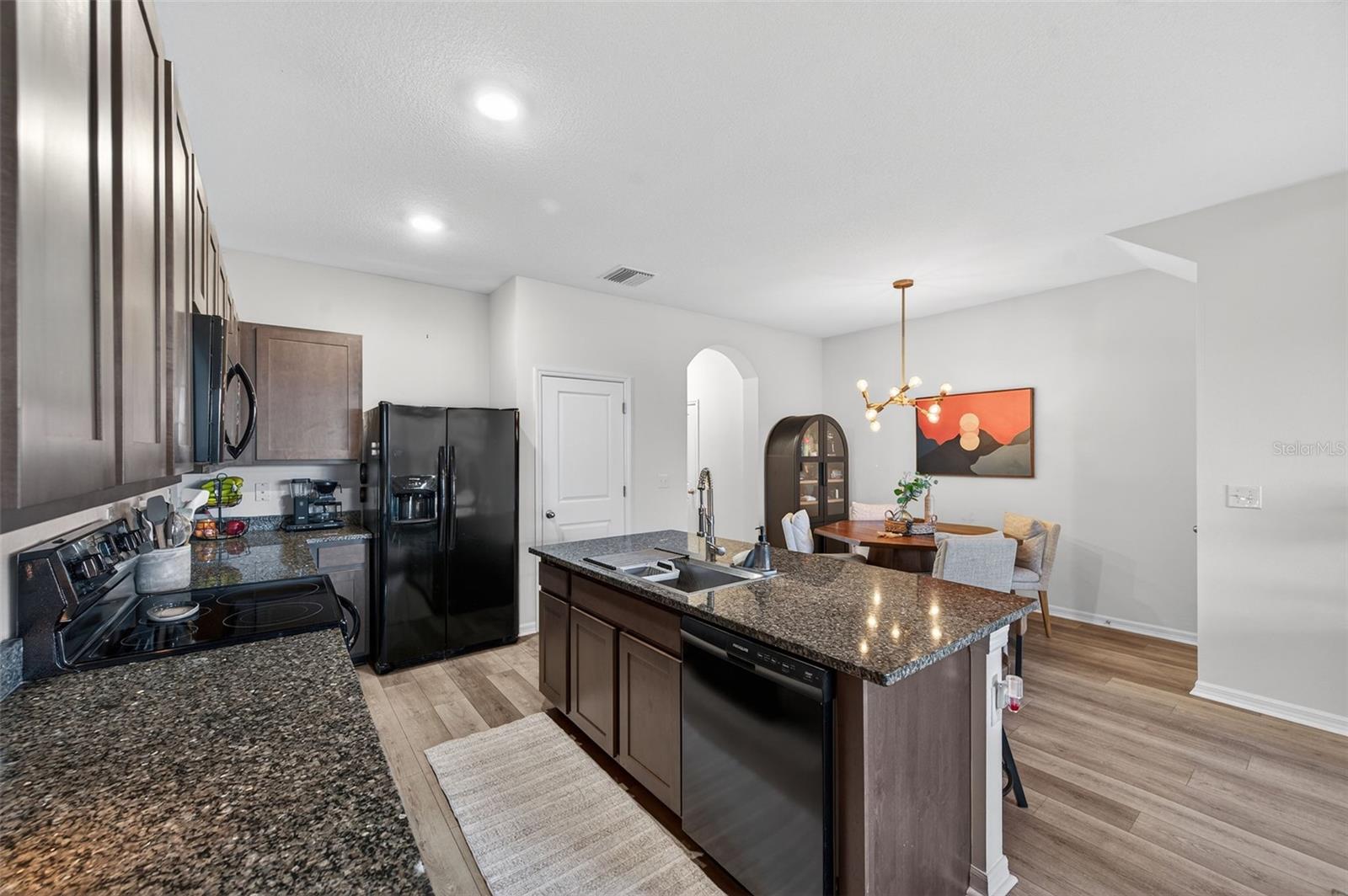 Image 6 of 55 For 2779 Suncoast Blend Drive