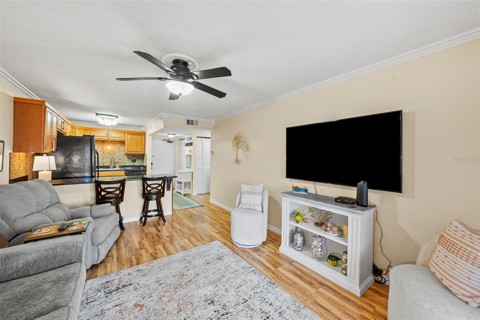 Image 11 of 26 For 1860 Massachusetts Avenue Ne 206