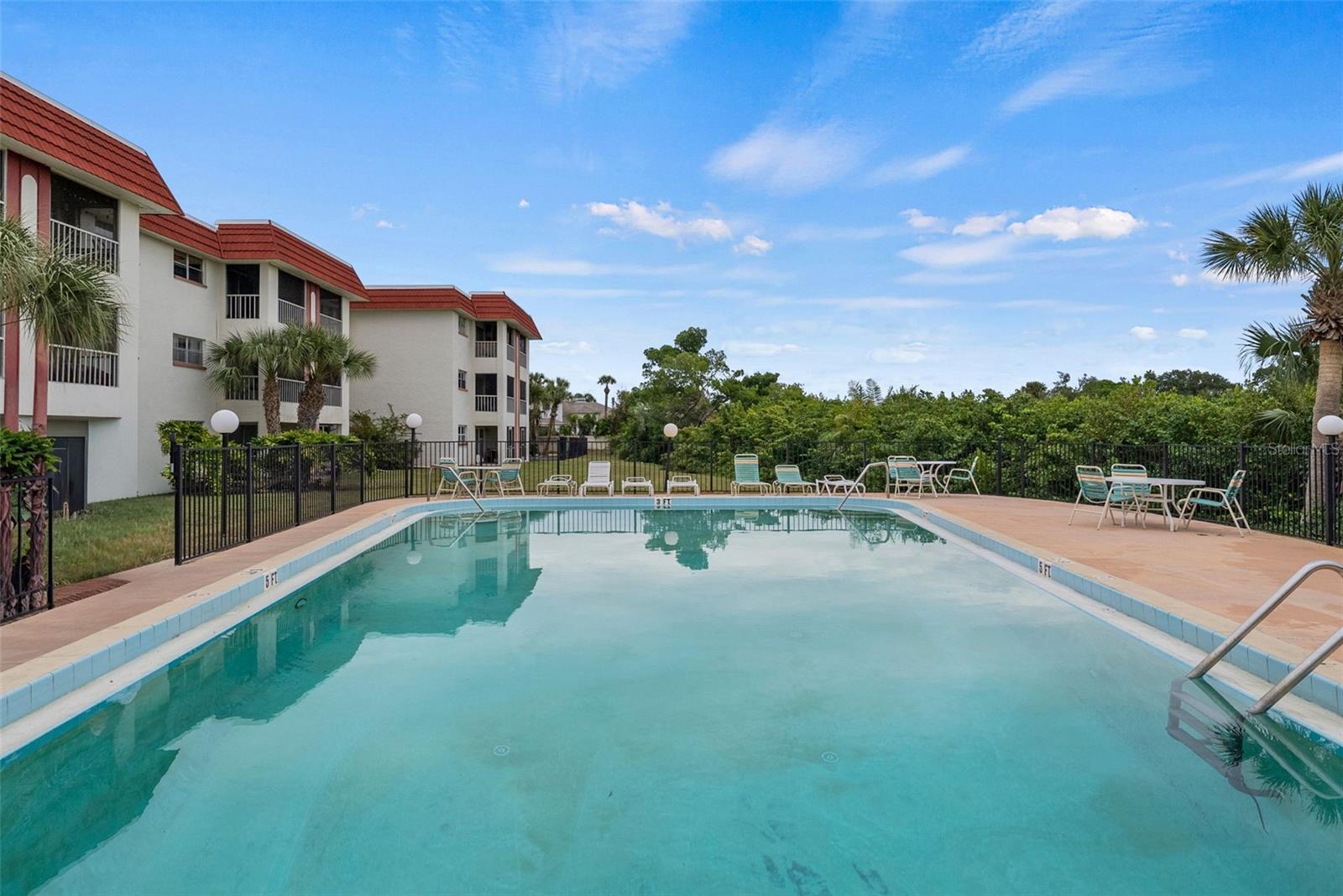 Image 24 of 26 For 1860 Massachusetts Avenue Ne 206