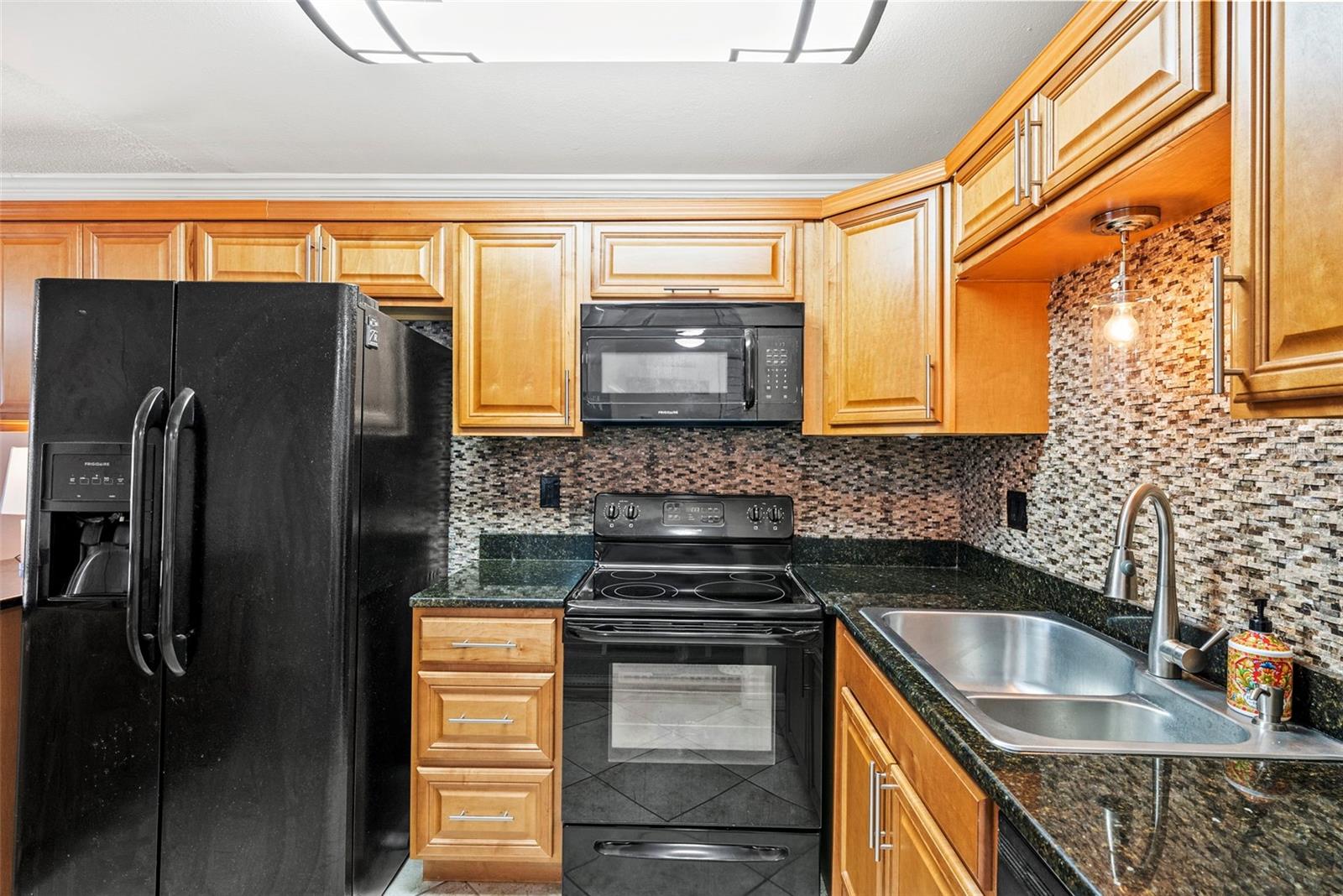 Image 5 of 26 For 1860 Massachusetts Avenue Ne 206