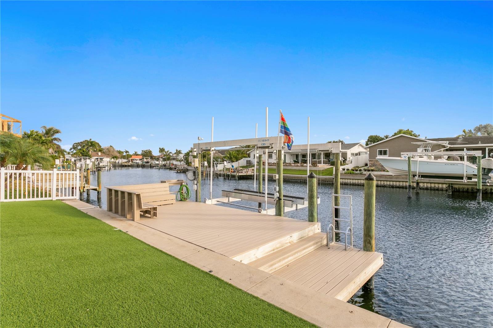 Image 46 of 92 For 1320 52nd Avenue Ne