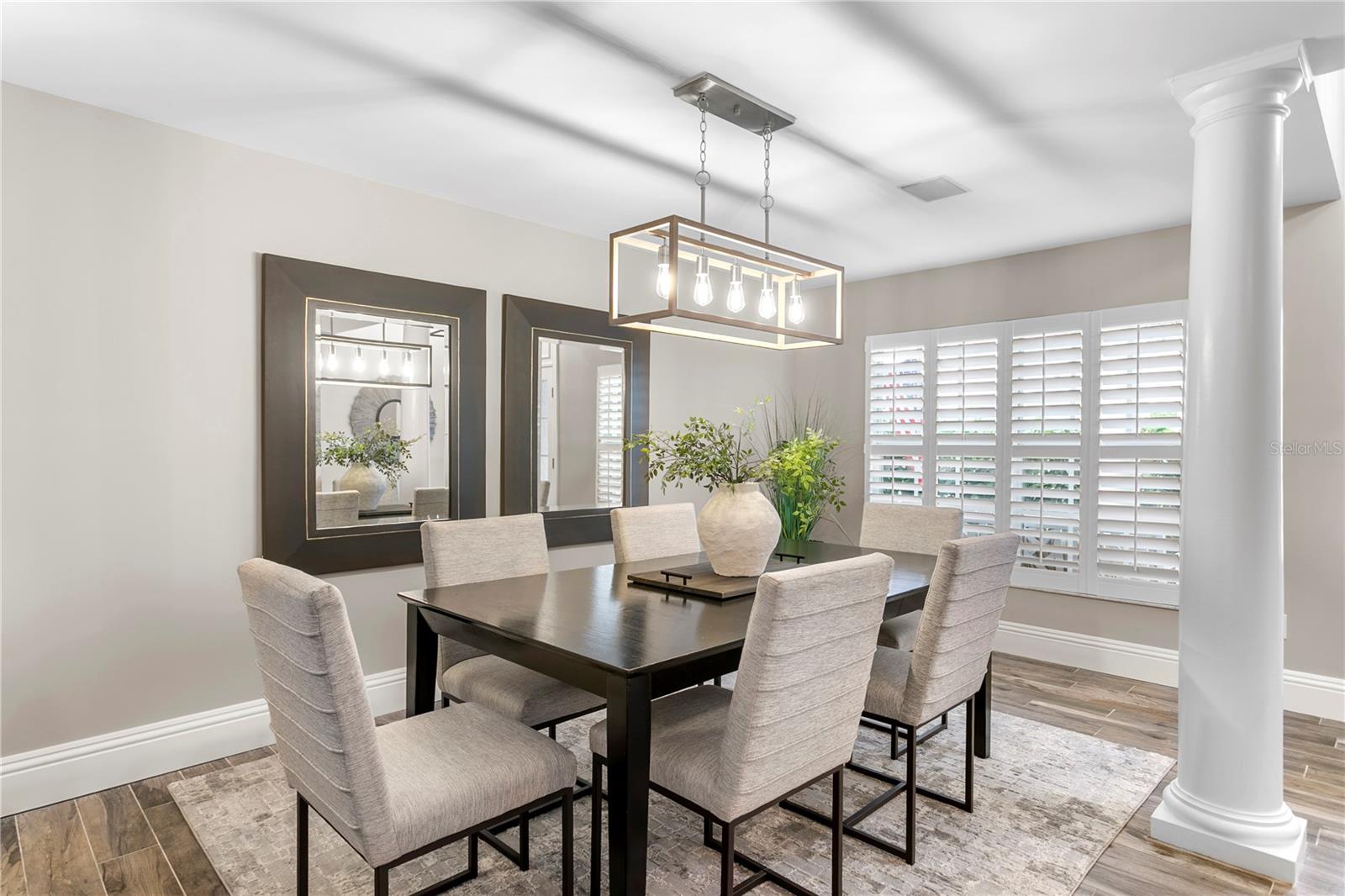 Image 7 of 92 For 1320 52nd Avenue Ne