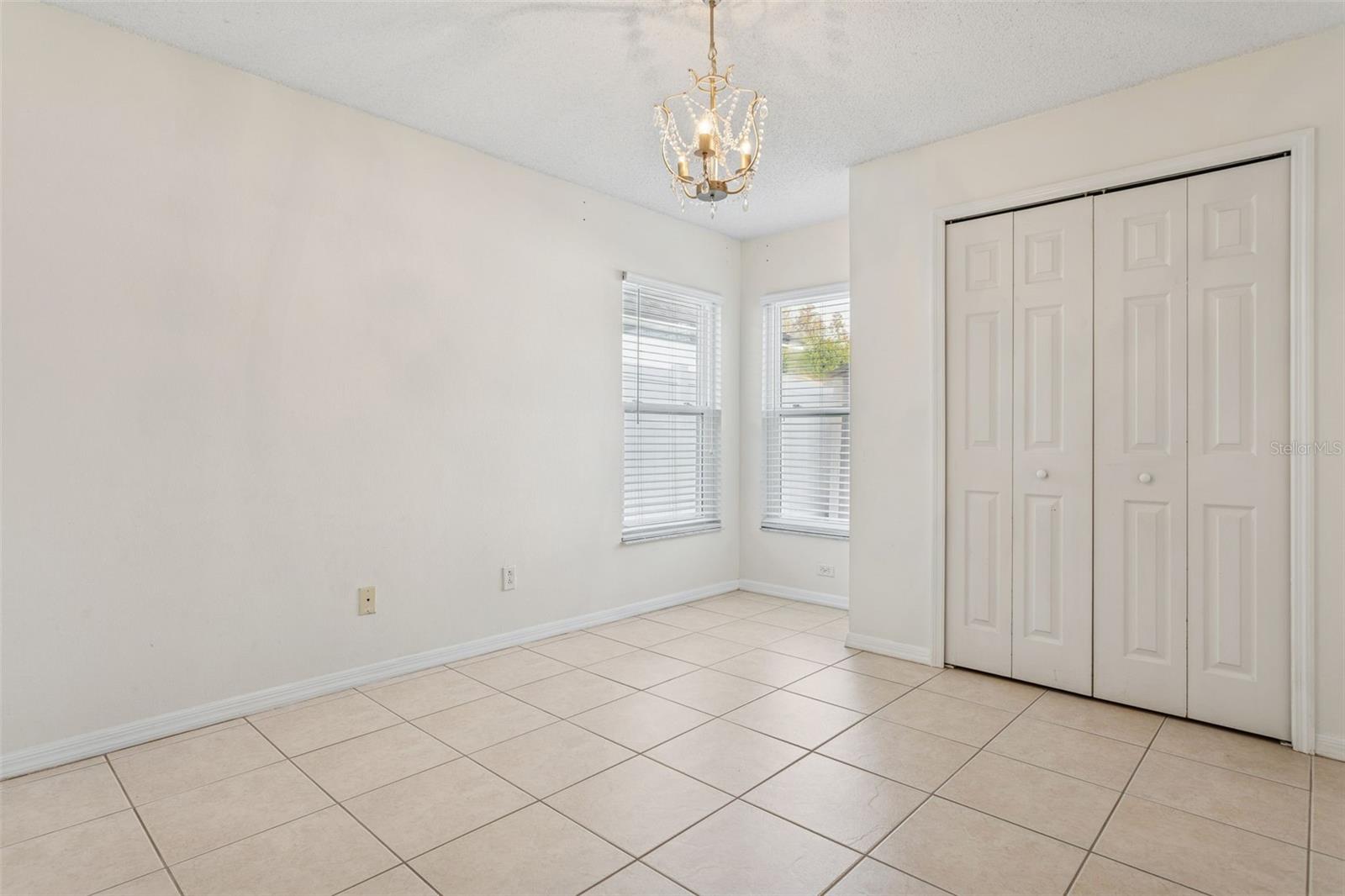 Listing photo id 12 for 29233 Birds Eye Drive