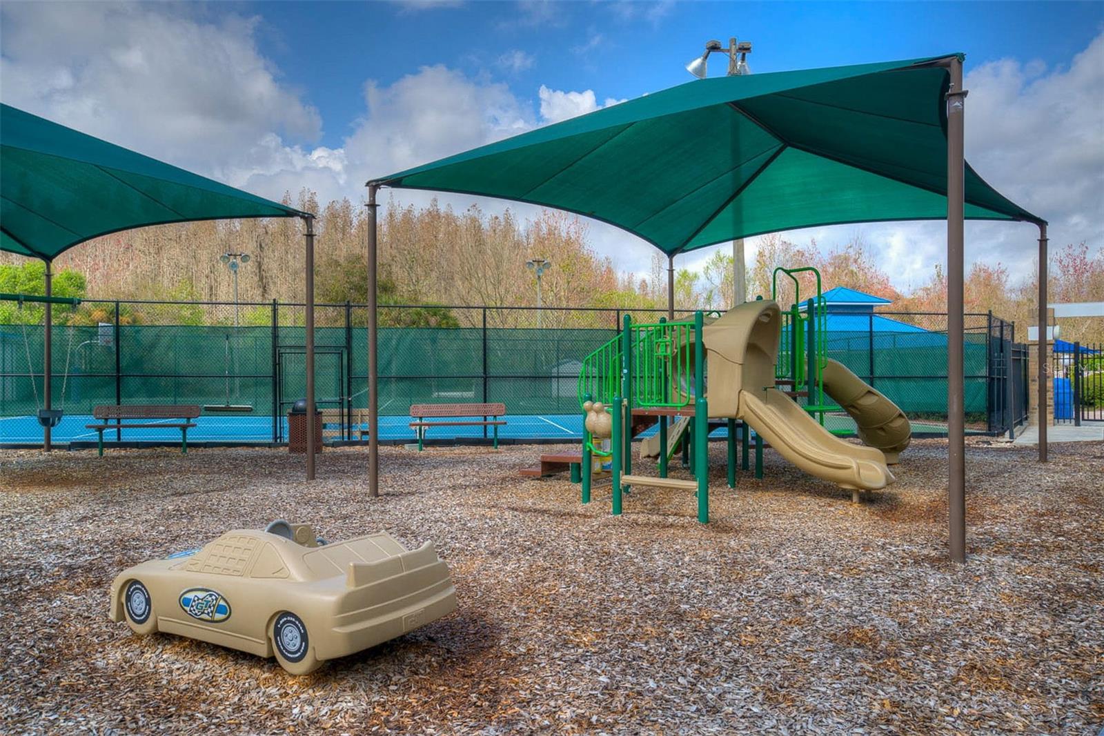 Listing photo id 32 for 29233 Birds Eye Drive