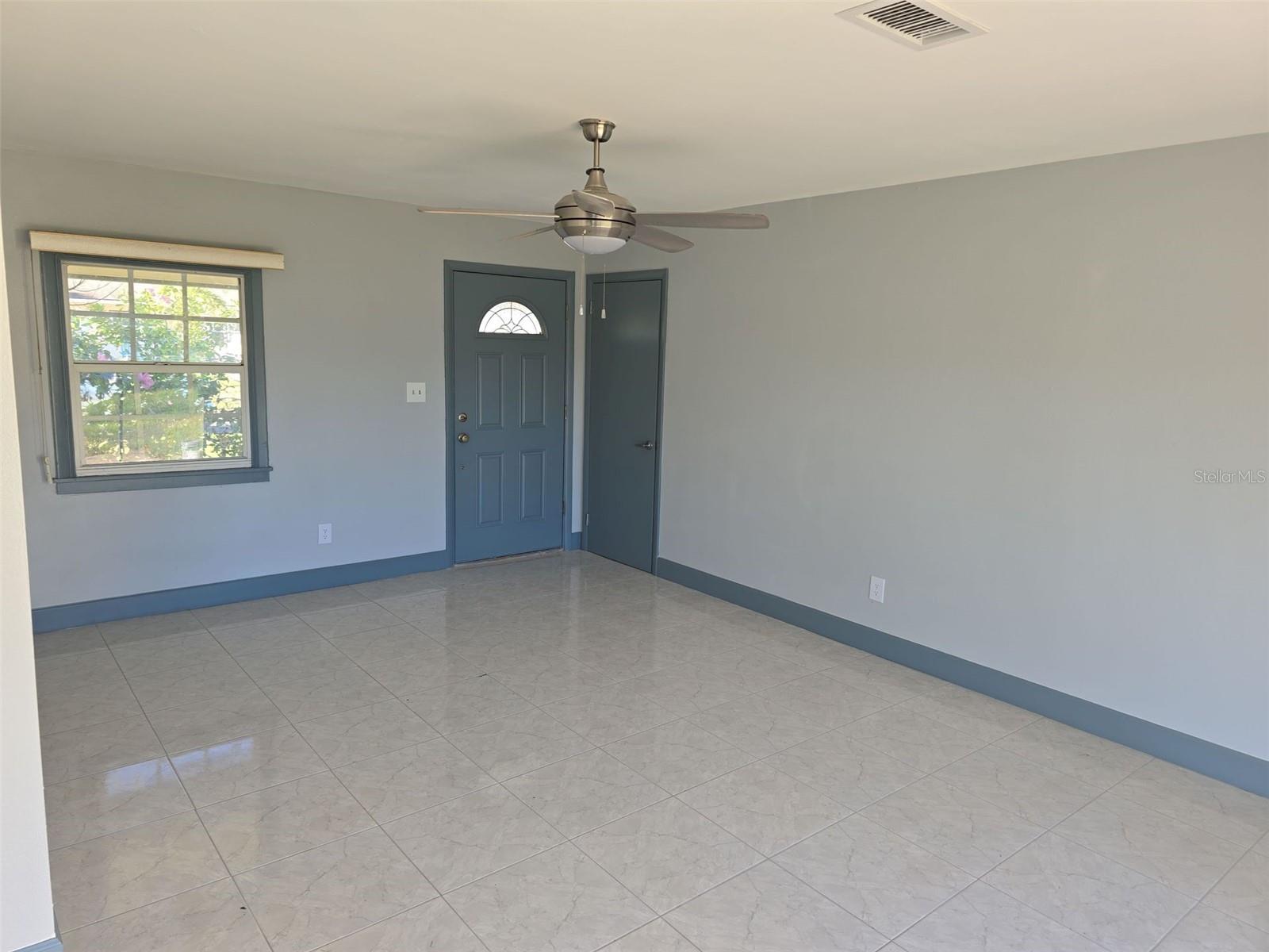 Image 4 of 22 For 5005 Stolls Avenue