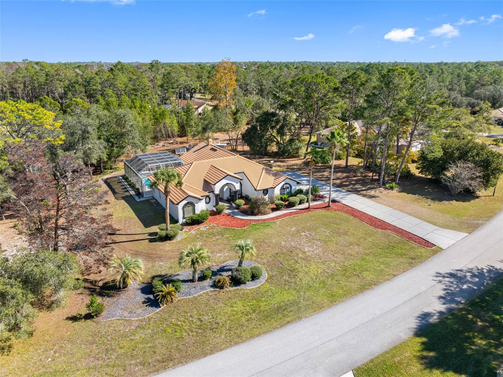 Listing photo id 40 for 9336 Tooke Shore Drive