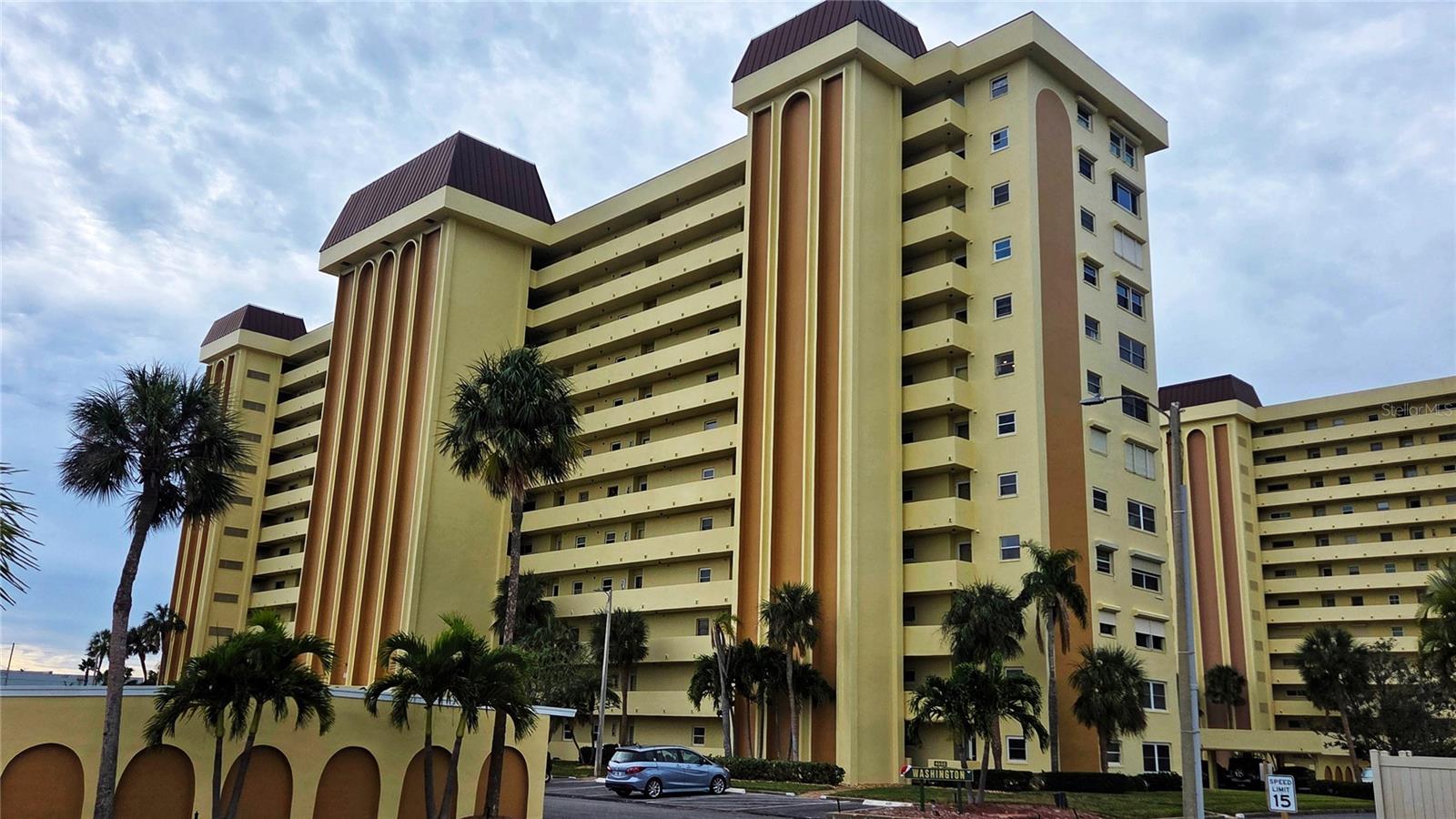 Details for 4550 Cove Circle 406, ST PETERSBURG, FL 33708