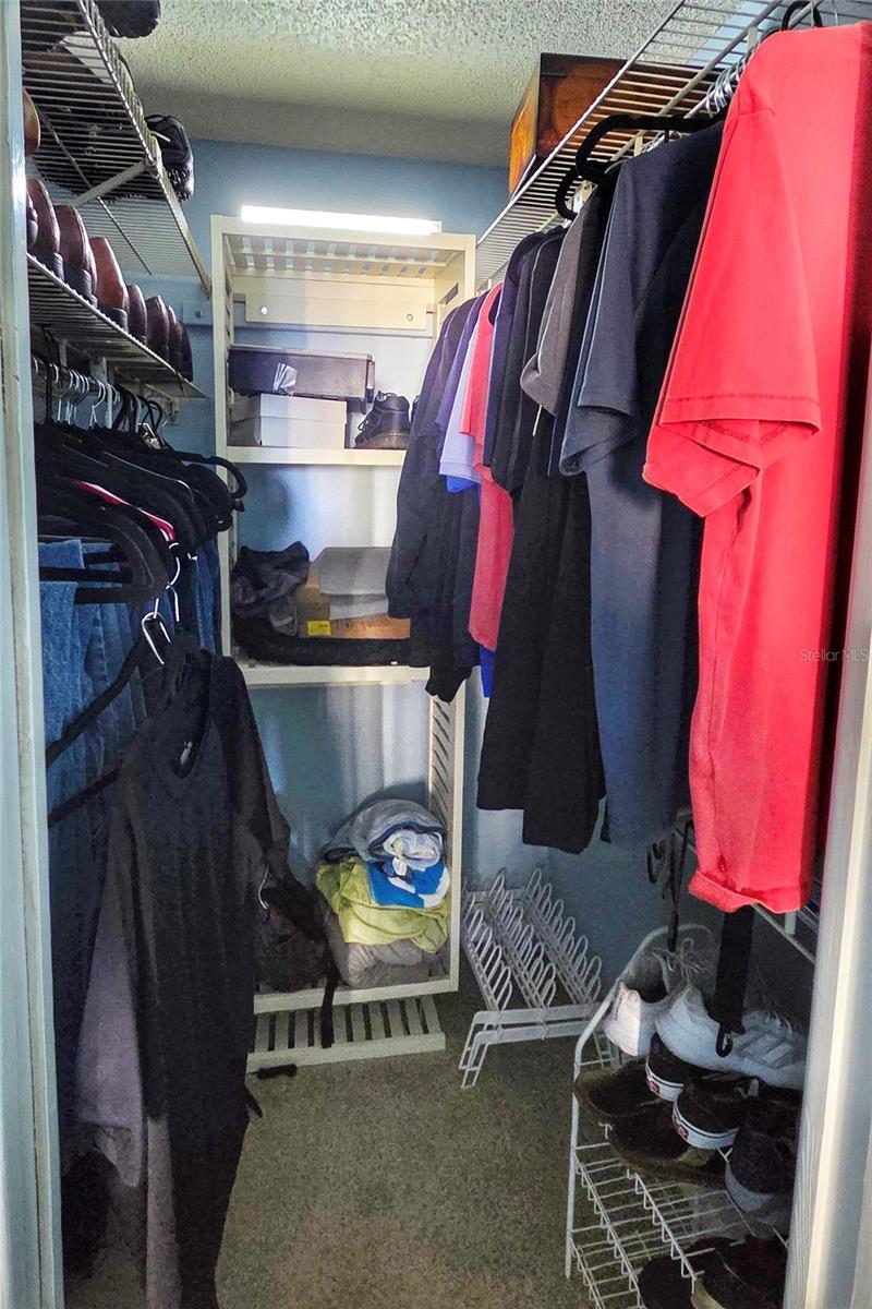 Image 5 of 29 For 4550 Cove Circle 406