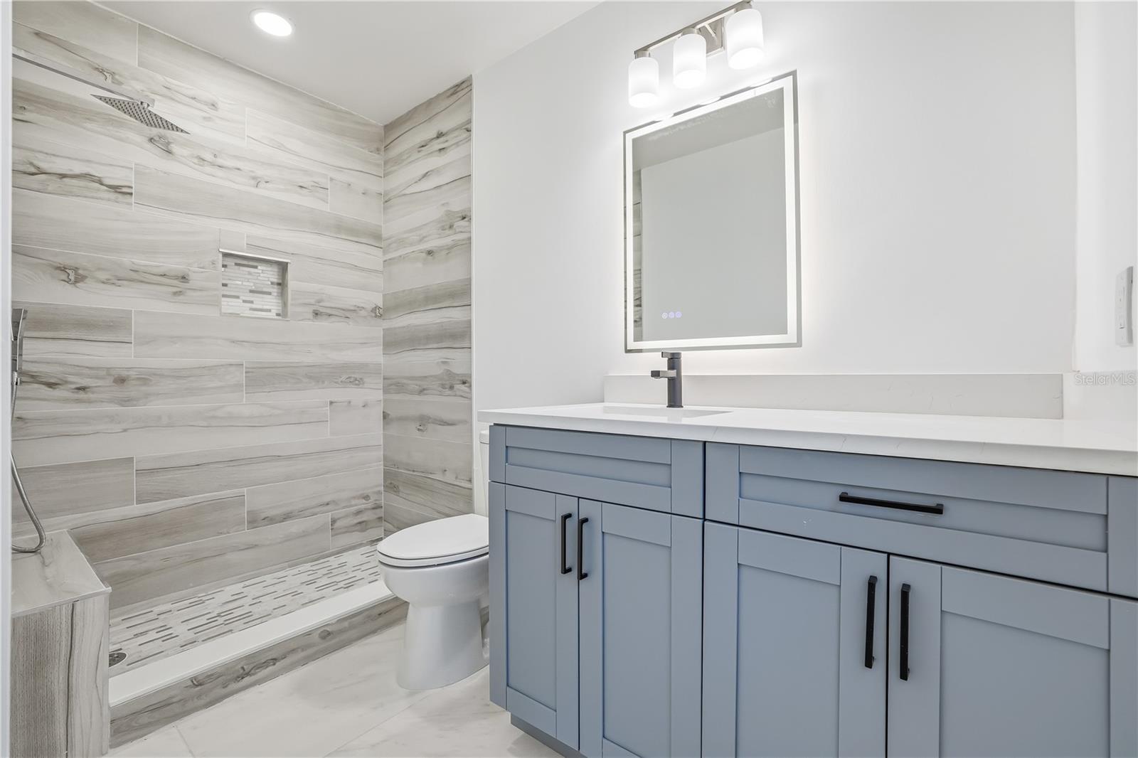 Image 24 of 43 For 34582 Orchid Parkway