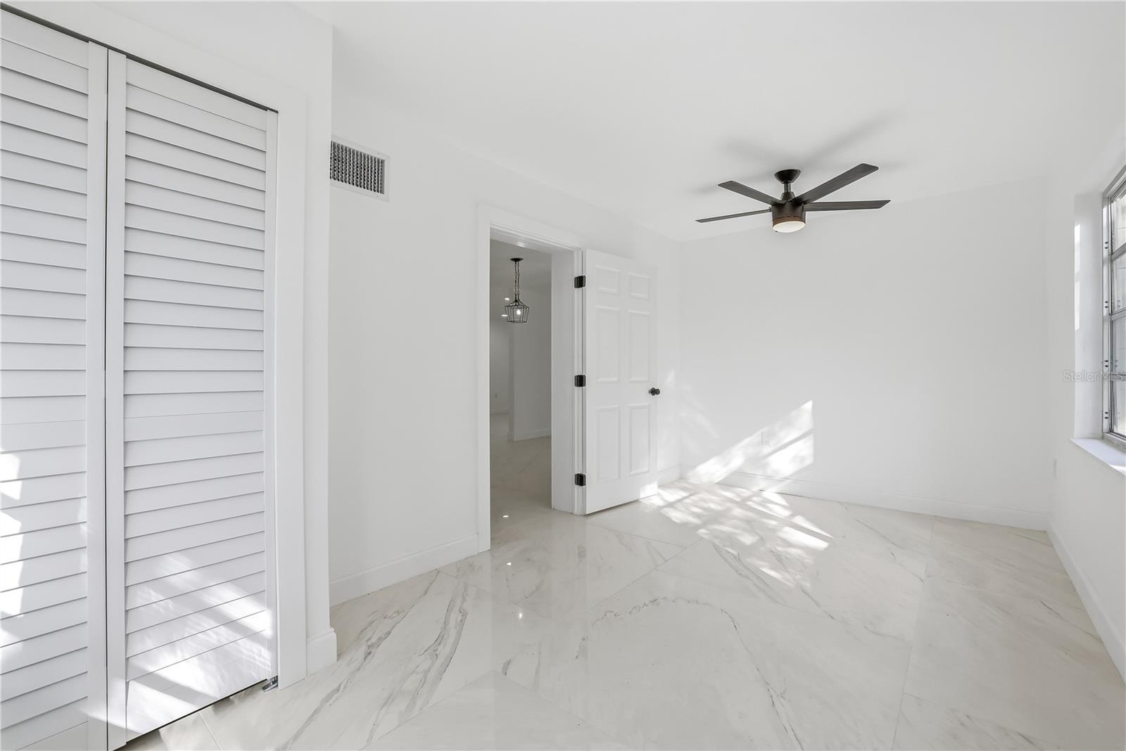 Image 32 of 43 For 34582 Orchid Parkway