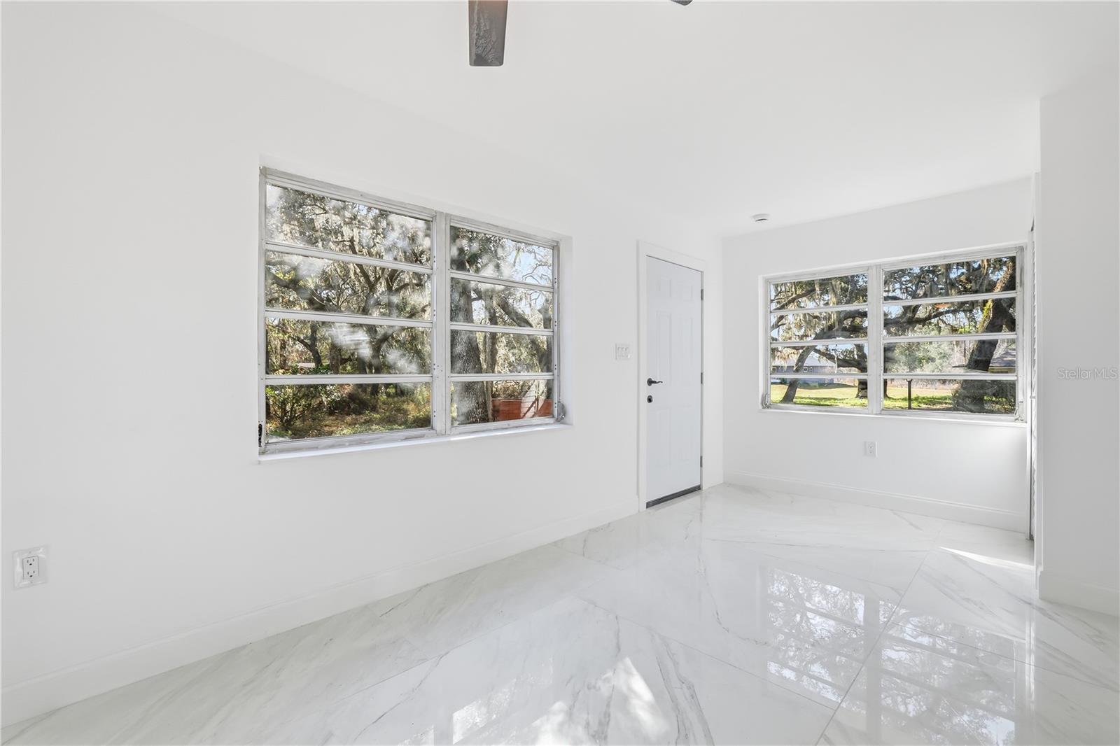 Image 33 of 43 For 34582 Orchid Parkway