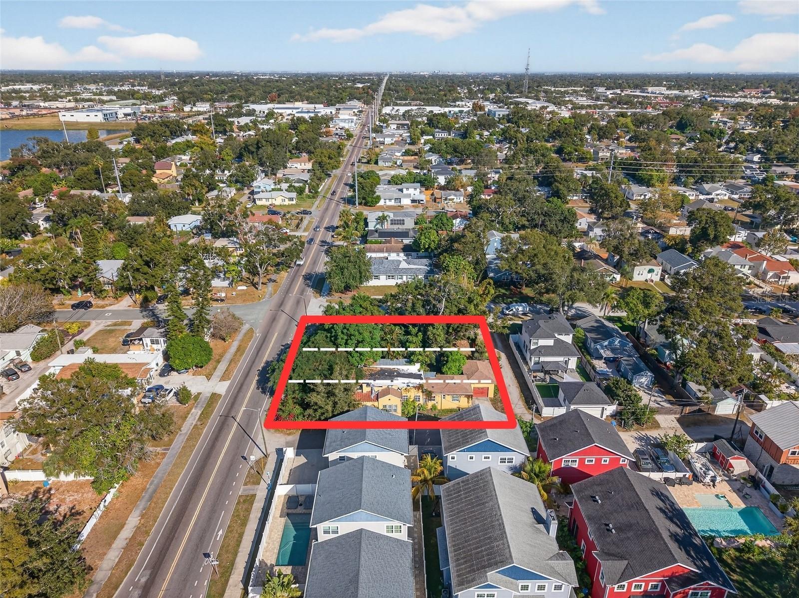 Listing photo id 1 for 1321 28th Street N