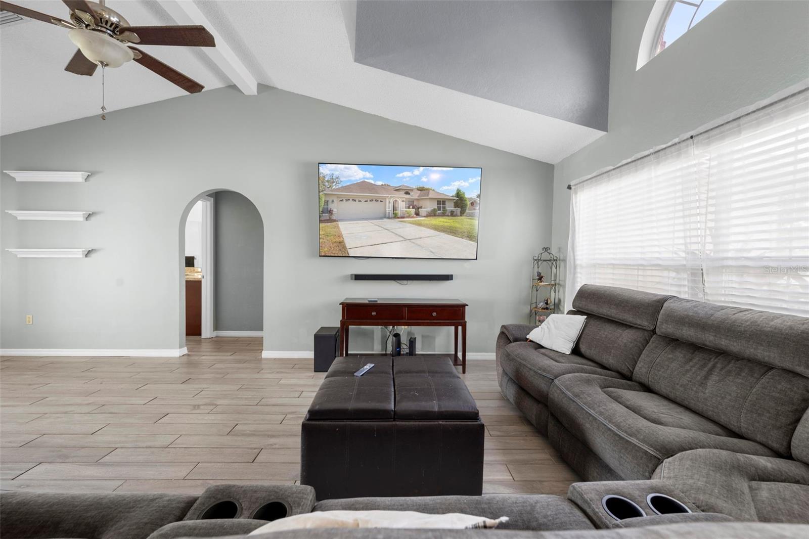 Image 14 of 51 For 5178 Roble Avenue