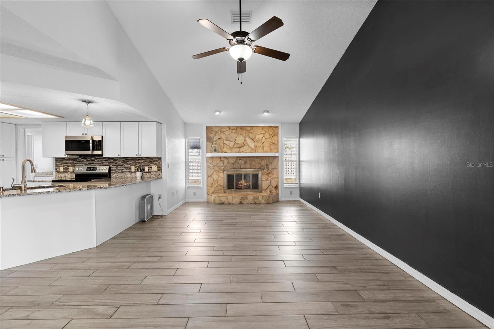 Image 30 of 51 For 5178 Roble Avenue