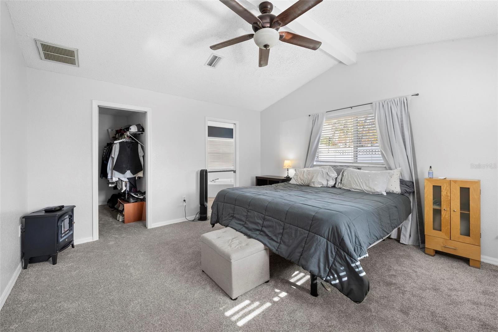 Image 35 of 51 For 5178 Roble Avenue