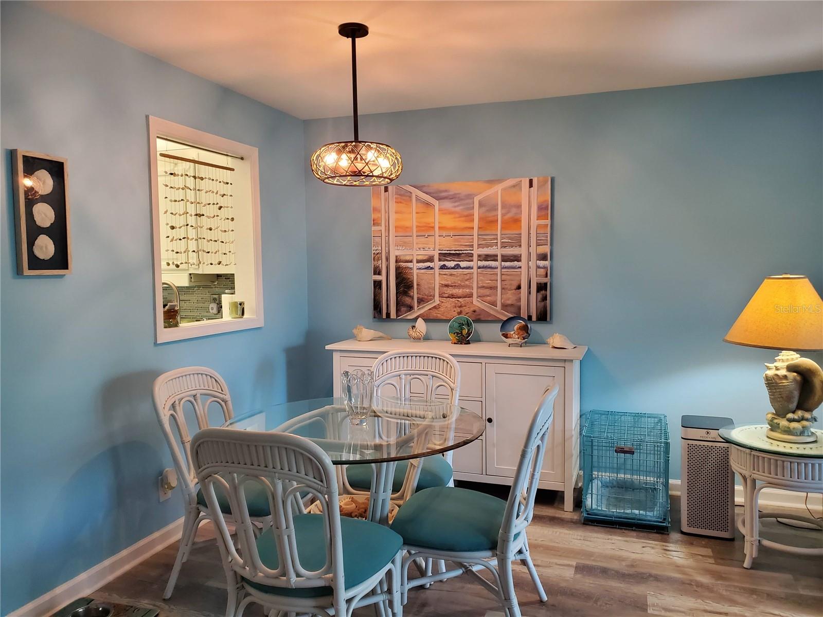 Image 13 of 44 For 11485 Oakhurst Road 1200-216