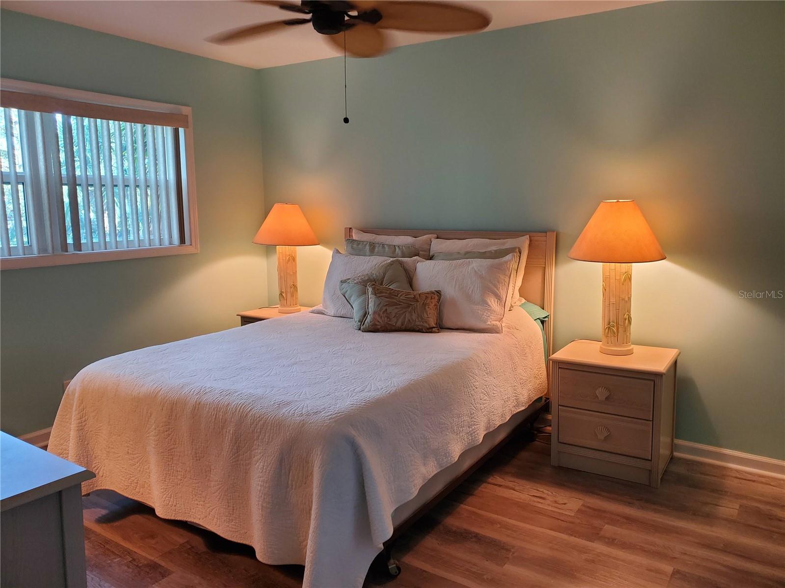 Image 19 of 44 For 11485 Oakhurst Road 1200-216