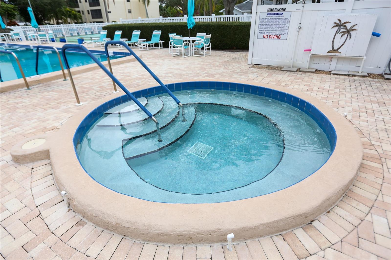 Image 34 of 44 For 11485 Oakhurst Road 1200-216